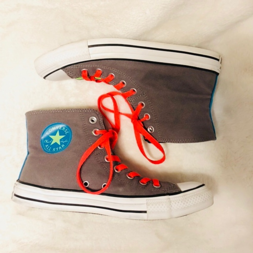 Grey Converse